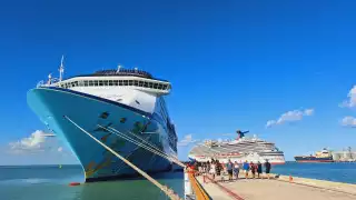 Llegan más de nueve mil visitantes en doble arribo de cruceros a Progreso