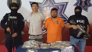 Capturan a dos menores y dos adultos por posesión de drogas en Cancún
