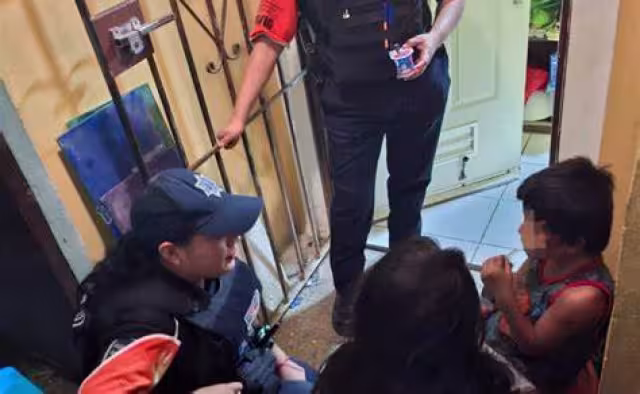 Existen padres que creen correcto el educar a sus menores a base de golpes.