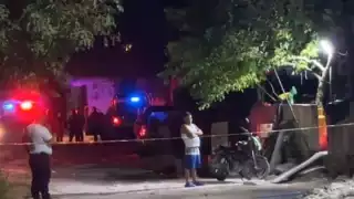 Balean casa de un policía municipal en Solidaridad; personal de la Fiscalía ya investiga