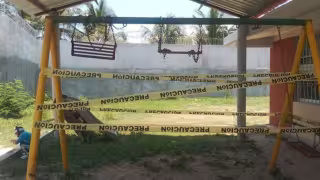 Padres de familia protestaron en un jardín de niños de Ciudad del Carmen.