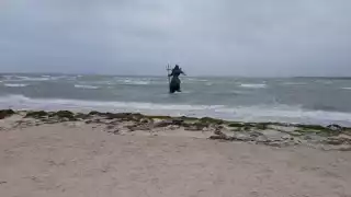Poseidón y Chaac  protagonizan 'mítica pelea' en el mar de Progreso