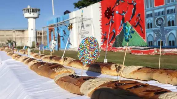 La gran Rosca de Reyes se partió en el Cereso de Mérida