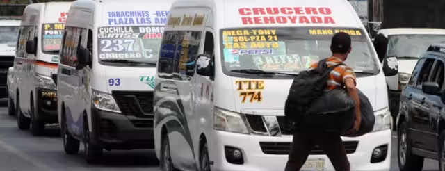 El chofer de la combi circulaba en sentido contrario