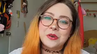 En un video en X, mujer aconseja no salir con hombre gordos y feos.