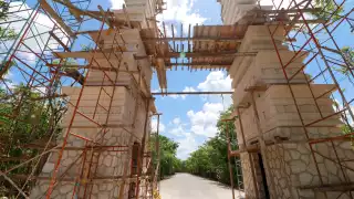 Grupo Xcaret planea destruir el suelo yucateco  para ‘sembrar’ una Catedral 