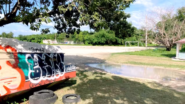 La cancha propiedad del Sindicato de Trabajadores del Ayuntamiento, se encuentra en deplorables condiciones