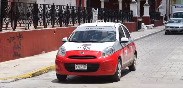 Las quejas contra los taxistas en Campeche han aumentado, incluyendo denuncias por robo, cobro excesivo y acoso.