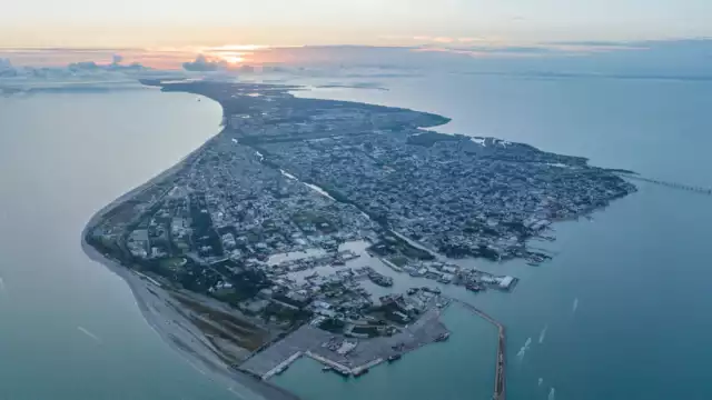 Ciudad del Carmen es la cabecera del municipio de Carmen, ubicada entre el golfo de México y la laguna de Términos.