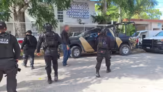 Más de 250 cuerpos permanecen sin identificar en el Semefo de Chetumal, denuncia colectivo