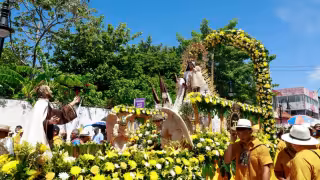 Entre fe y tradición: Así fue el emotivo paseo por tierra de la Virgen del Carmen en sus 142 años