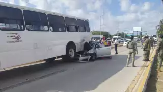 El chofer del autobús quedó a disposición del Ministerio Público