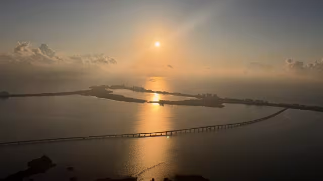 Por la mañana habrá dos carriles hacia la Zona Hotelera y por la tarde-noche dos carriles hacia el centro de Cancún