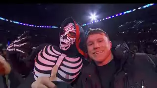 Canelo Álvarez sorprende con aparición especial en AAA Guerra de Titanes