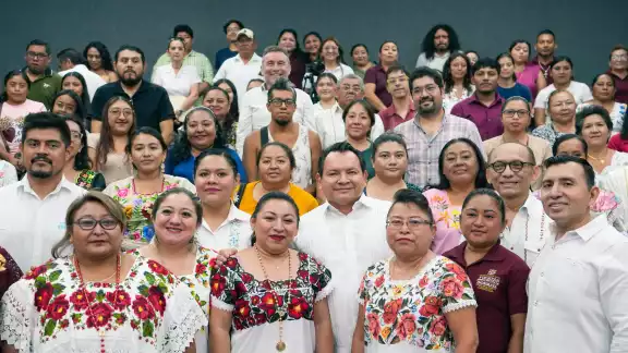 Lanzan proyecto de cursos presenciales y virtuales de maya en escuelas y espacios públicos Lanzan proyecto de cursos presenciales y virtuales de maya en escuelas y espacios públicos