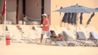 Despidos y “días solidarios” aumentan carga laboral y estrés entre trabajadores turísticos de Cancún