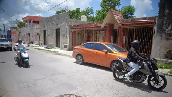 Los baches, uno de los problemas que más afecta a los meridanos. Los baches, uno de los problemas que más afecta a los meridanos.