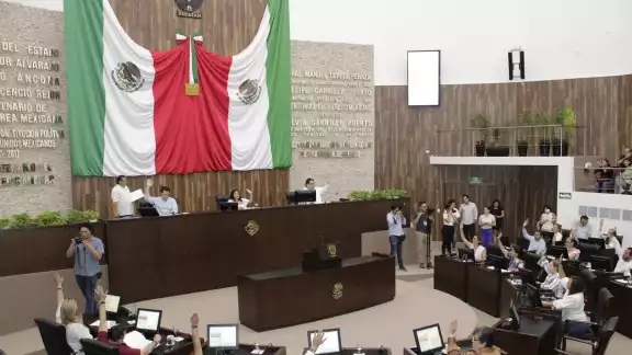 Entra a comisiones la Ley del Bienestar Energético, que el martes pasado envió el Gobierno al Congreso Entra a comisiones la Ley del Bienestar Energético, que el martes pasado envió el Gobierno al Congreso