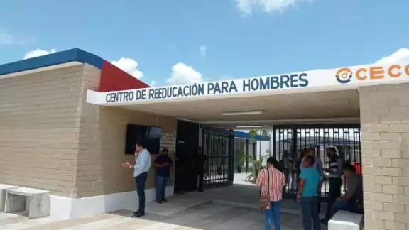 Reprueban violencia hacia las mujeres en Chetumal Reprueban violencia hacia las mujeres en Chetumal