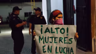 En Yucatán, 60 mujeres solicitan ayuda al día por violencia; Mérida registra la mayor demanda de auxilio