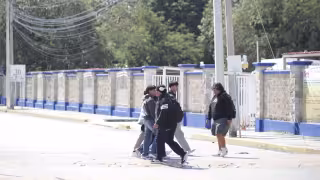 Falta de cupo en universidades públicas y altos costos en privadas dejan a miles sin licenciatura en Quintana Roo