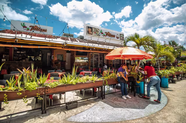 Quintana Roo descendió 6.1 por ciento en comparación con el 17.0 por ciento registrado en el mismo periodo del año anterior