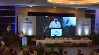 Cambio de directiva de la Coparmex Mérida deriva en choque frontal con Joaquín Díaz Mena por la reforma electoral