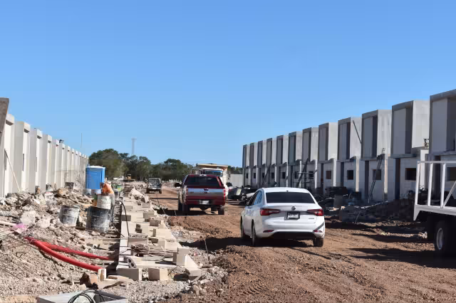 Se busca dar certeza en trámites del patrimonio de los yucatecos ante el Infonavit.