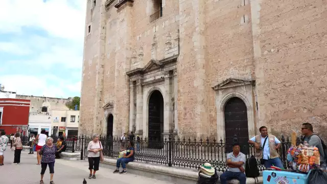 Especialistas intervienen el templo para “recibir” los festejos a la Virgen de la Candelaria