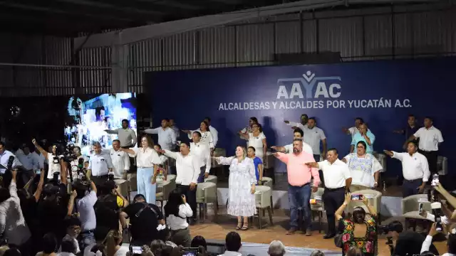 Cecilia Patrón llamó a sus homólogos panistas a defender y fortalecer la autonomía de las demarcaciones