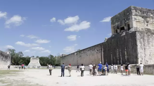 Chichén Itzá se perfila para rebasar los 2 millones de turistas al año
