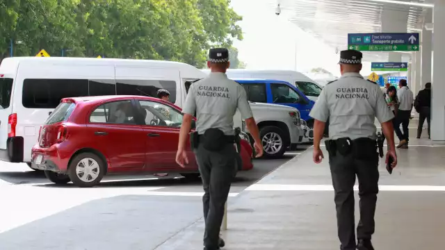 Aseguran que un juez otorgó la suspensión definitiva y pueden operar, pero no exhiben el papel