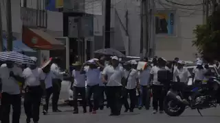 Uber acusa a taxistas de marchar para ocultar conflictos en el aeropuerto de Cancún