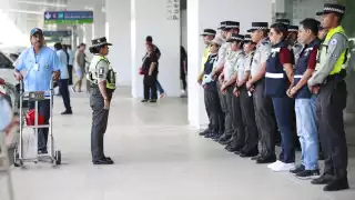 De manera aleatoria, agentes de la GN realizan recorridos en las terminales tres y cuatro del AIC