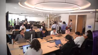 De cada 10 contribuyentes inscritos en enero para declarar impuestos, 7 son emprendedores