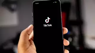 TikTok es criticado por el manejo de datos de los usuarios de la plataforma