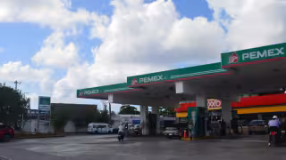 Empresarios señalaron que el alto costo del combustible genera un efecto en cadena, ya que aumentan los gastos de transporte, distribución y logística