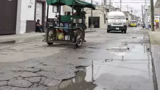La cifra de llamadas de ciudadanos para denunciar hoyancos se triplicó con los chubascos recientes