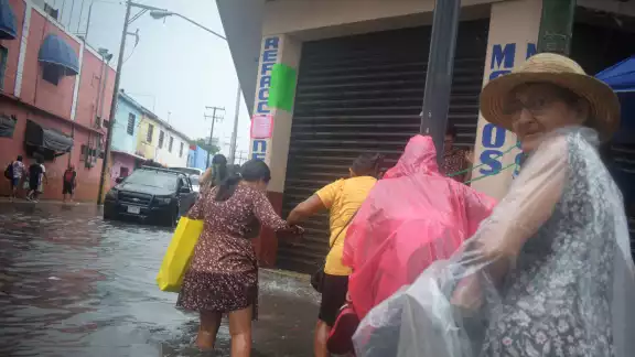 Habrá fuertes lluvias e inundaciones en Yucatán