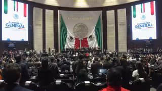 La discusión en el Congreso sobre los seguros de gastos médicos es complicada.