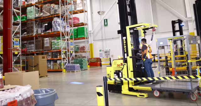 La desocupación cae a 1.5%, pero uno de cada tres trabajadores está en condiciones laborales críticas