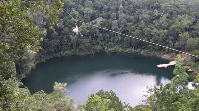 Piden apostarle al turismo  de cenotes en el Estado