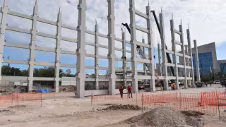 En 2026, se desarrollan al menos 15 nuevos proyectos empresariales de gran escala en Mérida