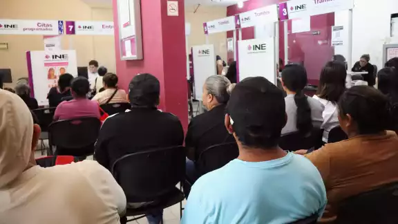 Desde el 2 de junio de 2024, unos 16 mil 750 personas sacaron su credencial para votar de Yucatán Desde el 2 de junio de 2024, unos 16 mil 750 personas sacaron su credencial para votar de Yucatán