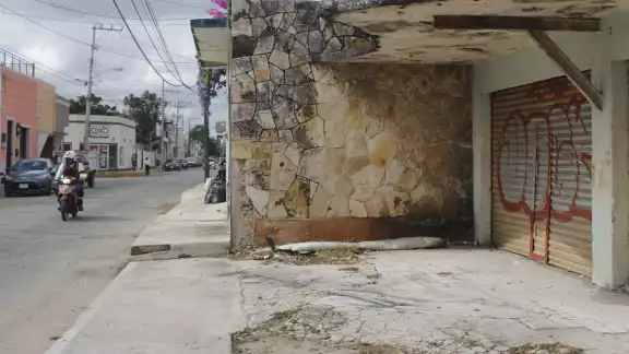 El Ayuntamiento de Mérida asegura que al menos 18 predios del Centro tienen deterioro grave El Ayuntamiento de Mérida asegura que al menos 18 predios del Centro tienen deterioro grave