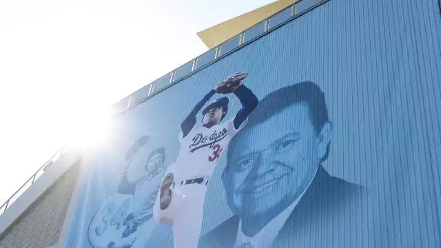 Los Dodgers recuerdan a Fernando Valenzuela en el día de su cumpleaños