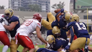 Jugadora  sufre  polémico golpe de jugador en el Clásico Pumas CU y Águilas Blancas  