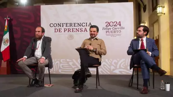 Ruy López, Zoé Robledo y Alejandro Svarch Ruy López, Zoé Robledo y Alejandro Svarch