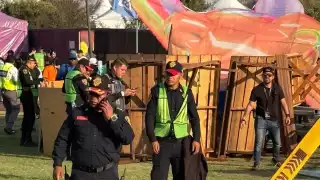 Estructura colapsa en Festival Axe Ceremonia: Reportan dos personas fallecidas y  se suspende el evento 