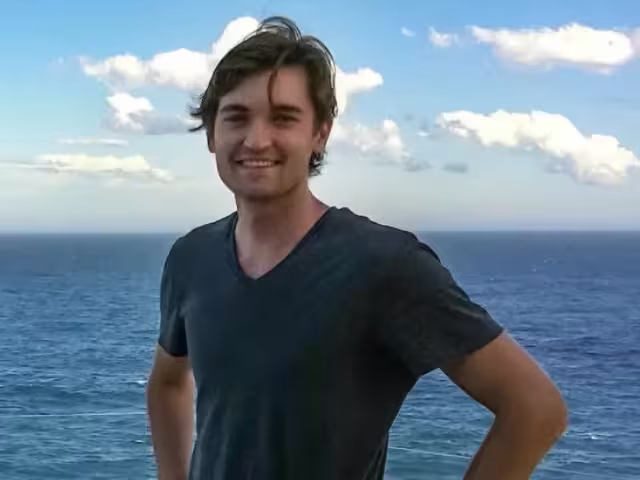 Ross Ulbricht es indultado por Donald Trump, después de su toma de poder